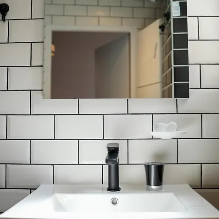 Appartement Matolo, Grand à 150m De La